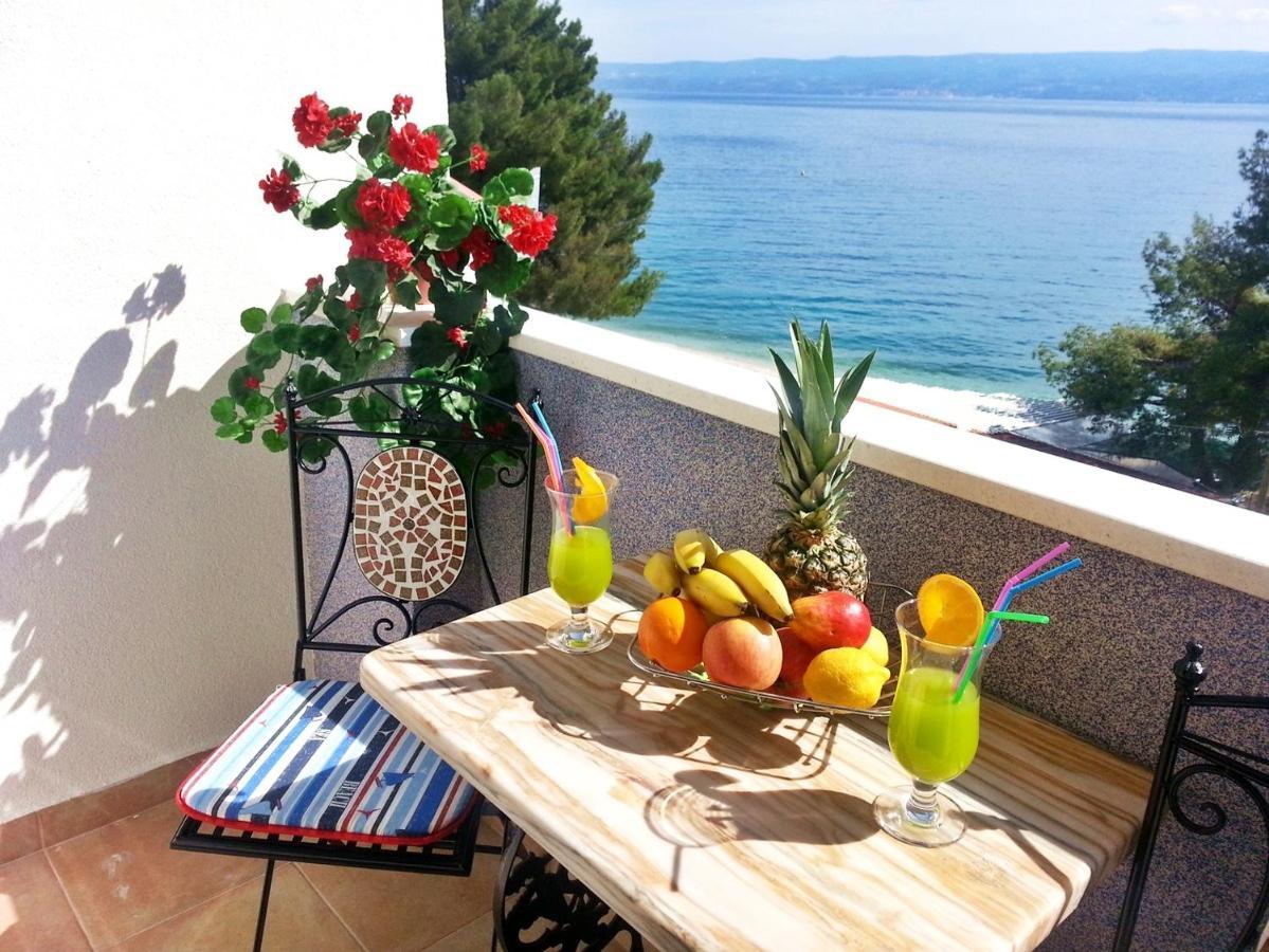 Apartments By The Sea Krilo Jesenice, Omis - 15145 جيسينتسي المظهر الخارجي الصورة